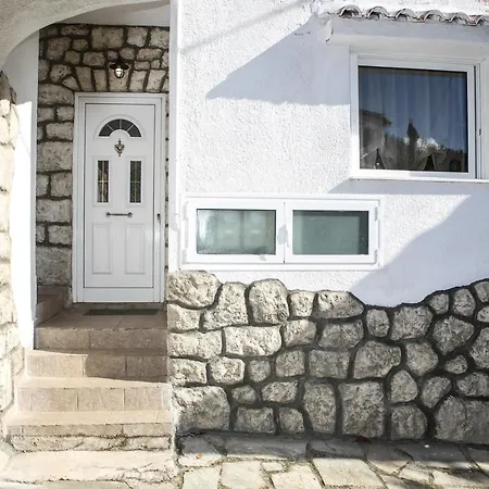 Giota's Cozy House * Pavliani